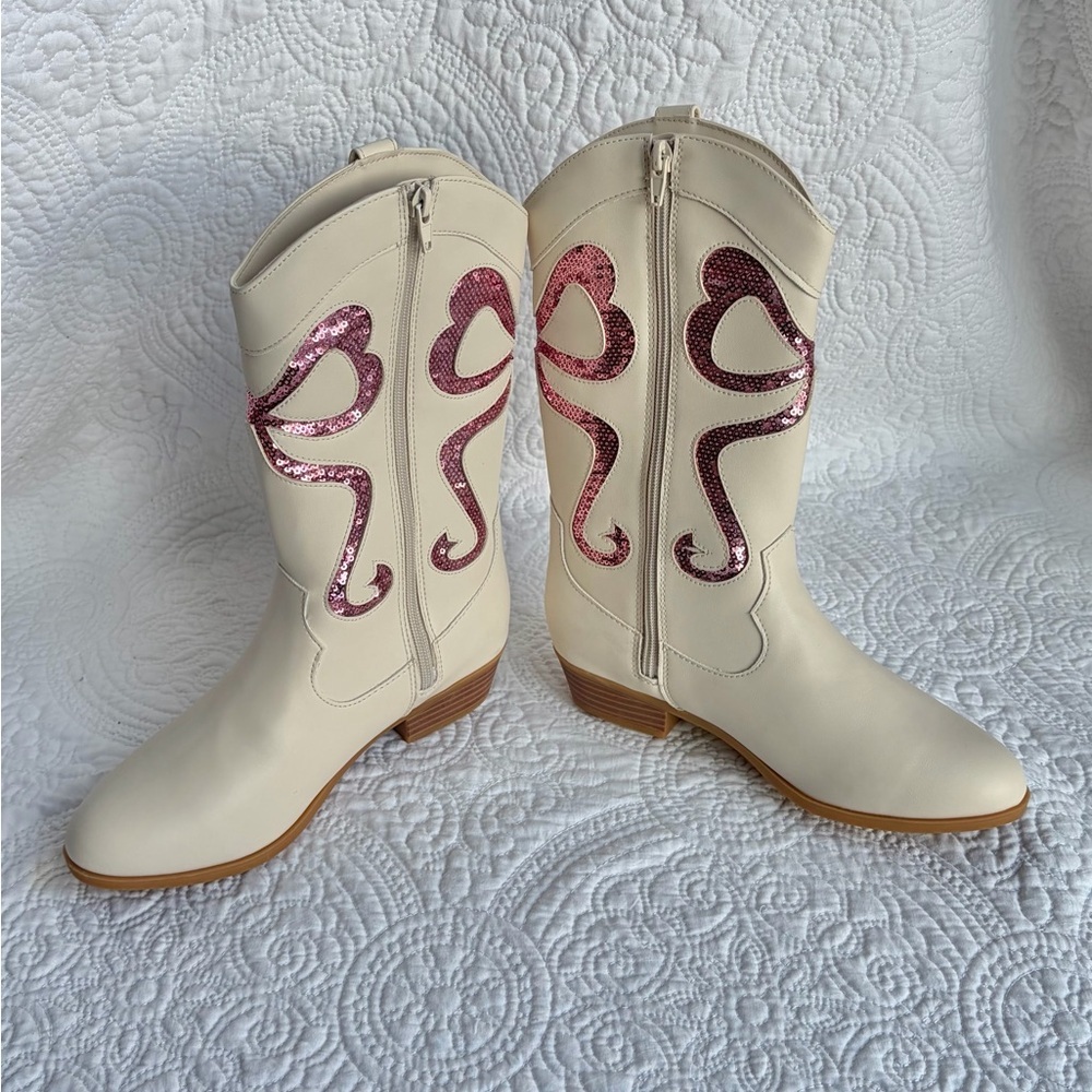 Cupcakes & Cashmere Kids Baysie Cream Cowboy Boots Pink Sequin Hearts Size 5 - Picture 4 of 11